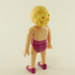 Playmobil Femme Moderne avec Sous Vêtements et Chaussures Violets