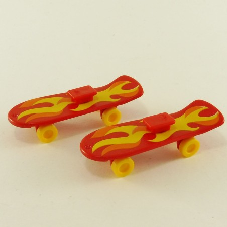 Playmobil 23738 Playmobil Lot of 2 Red and Yellow Skateboards