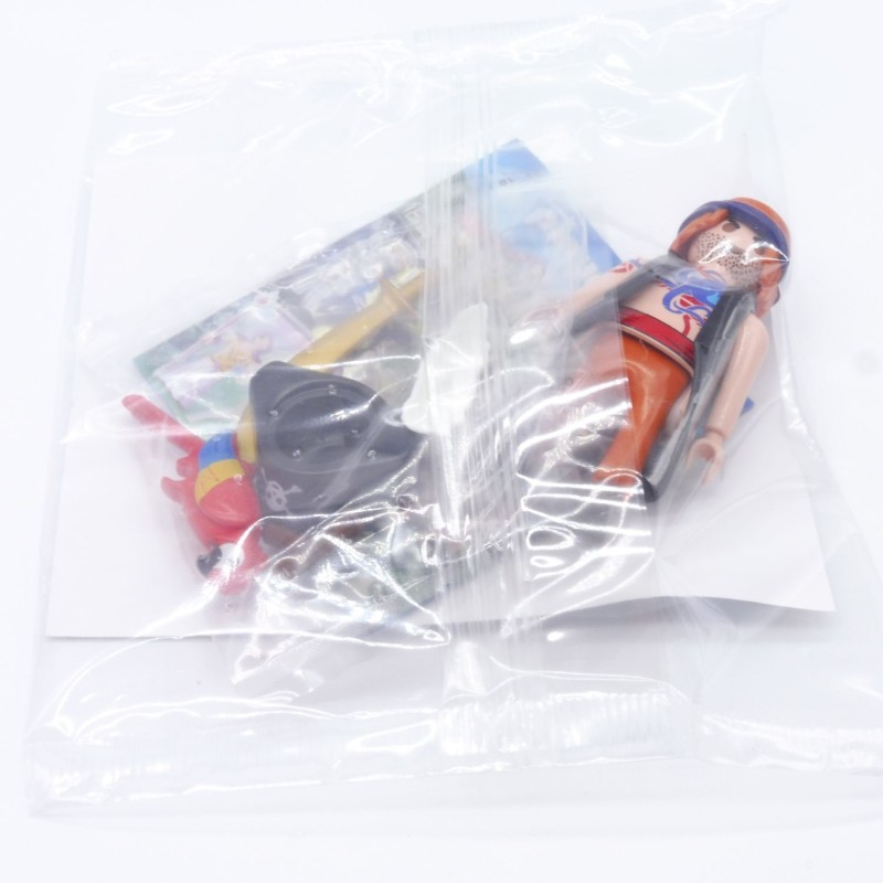 Playmobil 30883 Playmobil Quick France Exclusive Sealed Bag Pirate Man Black Coat