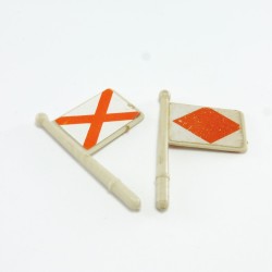 Playmobil 18610 Playmobil Set of 2 Gray Vintage Pirate Ship Flags a little dirty