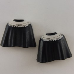 Playmobil 24799 Playmobil Lot of 2 Black and White Short Capes Exclu Rijksmuseum 9483
