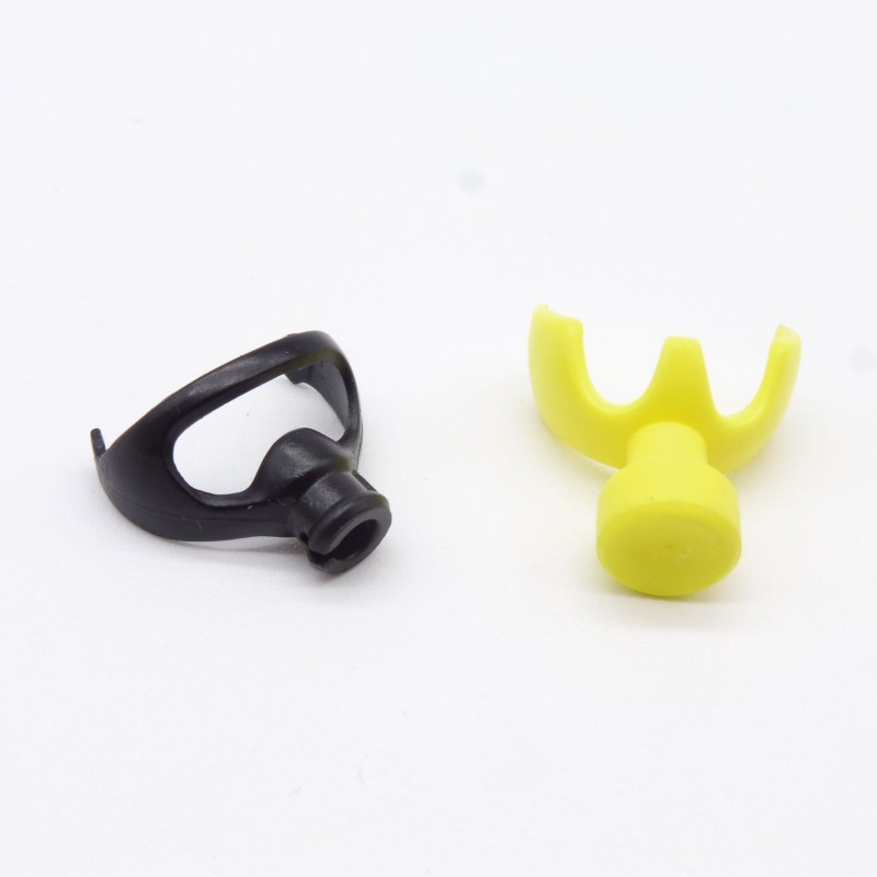 Playmobil 33879 Set of 2 Yellow and Black Gas Masks