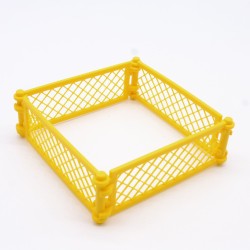 Playmobil 34233 Yellow Grid Rabbit Enclosure