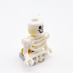 Lego LEG0592 60115 3626cpb0001 Skeleton Figurehead Pirate Boat 70413 Yellowing
