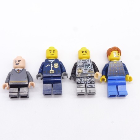 Lego LEG0820 Lot de 4 Figurines Lego