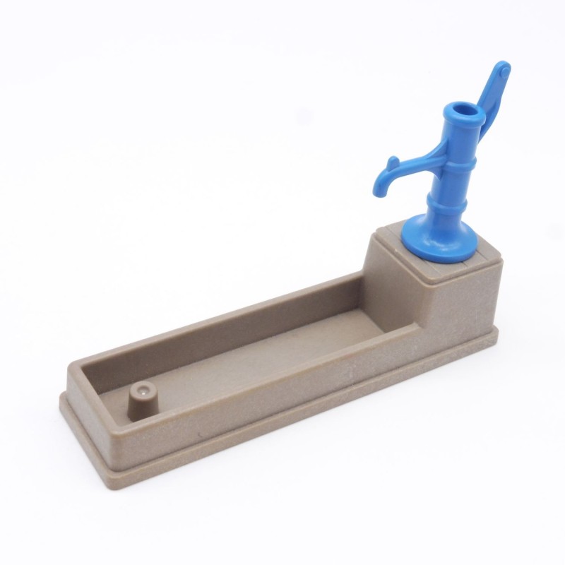 Playmobil 41754 Pompe à Eau avec Bac pour Ferme incomplet