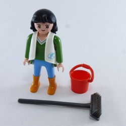Playmobil 4670 Playmobil Woman Working in the Zoo with Broom and Bucket