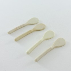 Playmobil 27189 Playmobil Set of 4 Vintage White Vintage Dirt Paddles