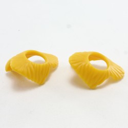 Playmobil 4620 Playmobil Lot of 2 Yellow Fur Collar